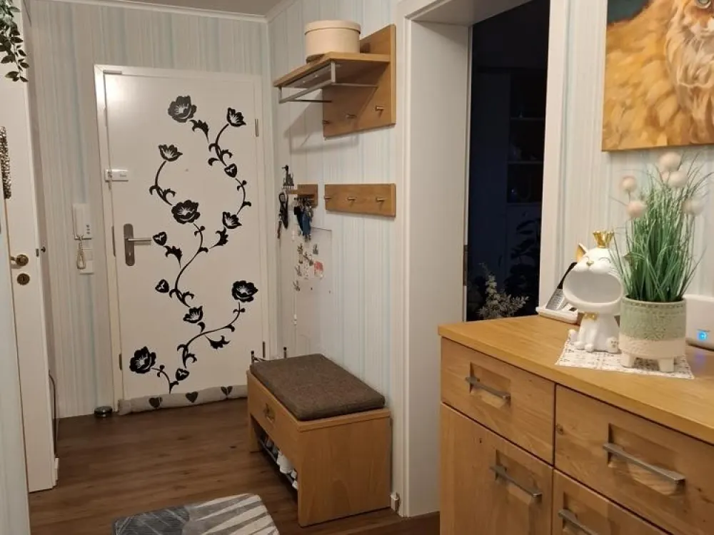 Einziehen - Wohlfühlen - Fertig 3 Zimmerwohnung in gepflegtem Mehrfamilienhaus