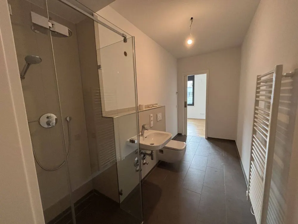 Highlight: Schöne 2-Zimmer-Wohnung im Neubau zentral in Frankfurt-Ostend