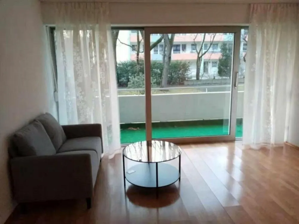Teilmöblierte 1-Zi.-Wohnung mit Balkon u. EBK ab 01.10.2026