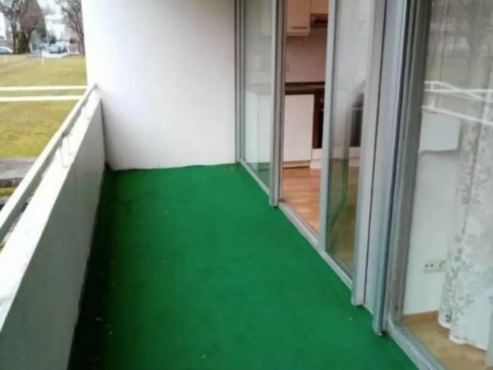 Teilmöblierte 1-Zi.-Wohnung mit Balkon u. EBK ab 01.10.2026