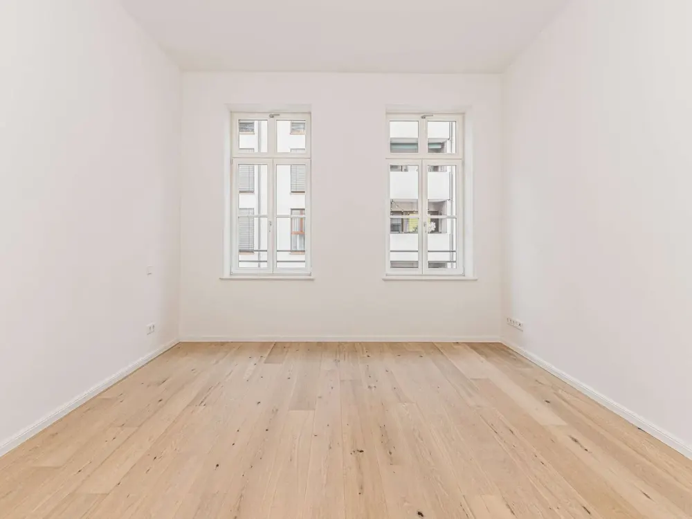 Großzügige 5-Zimmer-Altbauwohnung mit 2 Balkonen - offene Besichtigung 04.09.26, 14:00-15:00 Uhr