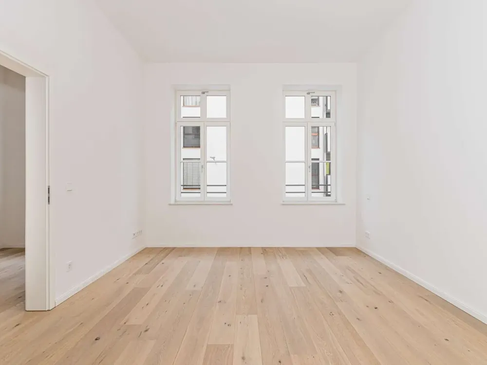 Großzügige 5-Zimmer-Altbauwohnung mit 2 Balkonen - offene Besichtigung 04.09.26, 14:00-15:00 Uhr