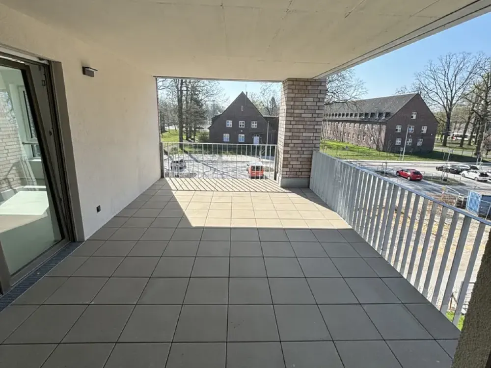 Space for the Whole Family! Spacious 4-Room Apartment in New Building with Underground Parking Space