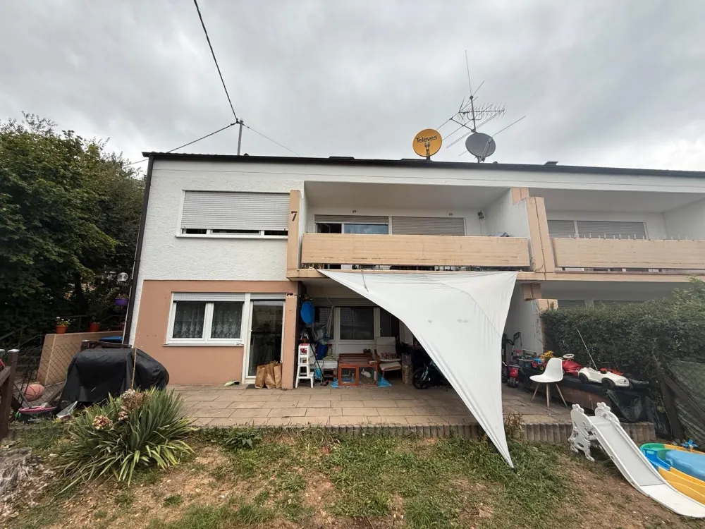 Wunderschöne 3-Zimmer-Wohnung mit Terrasse in Aichtal (72631)