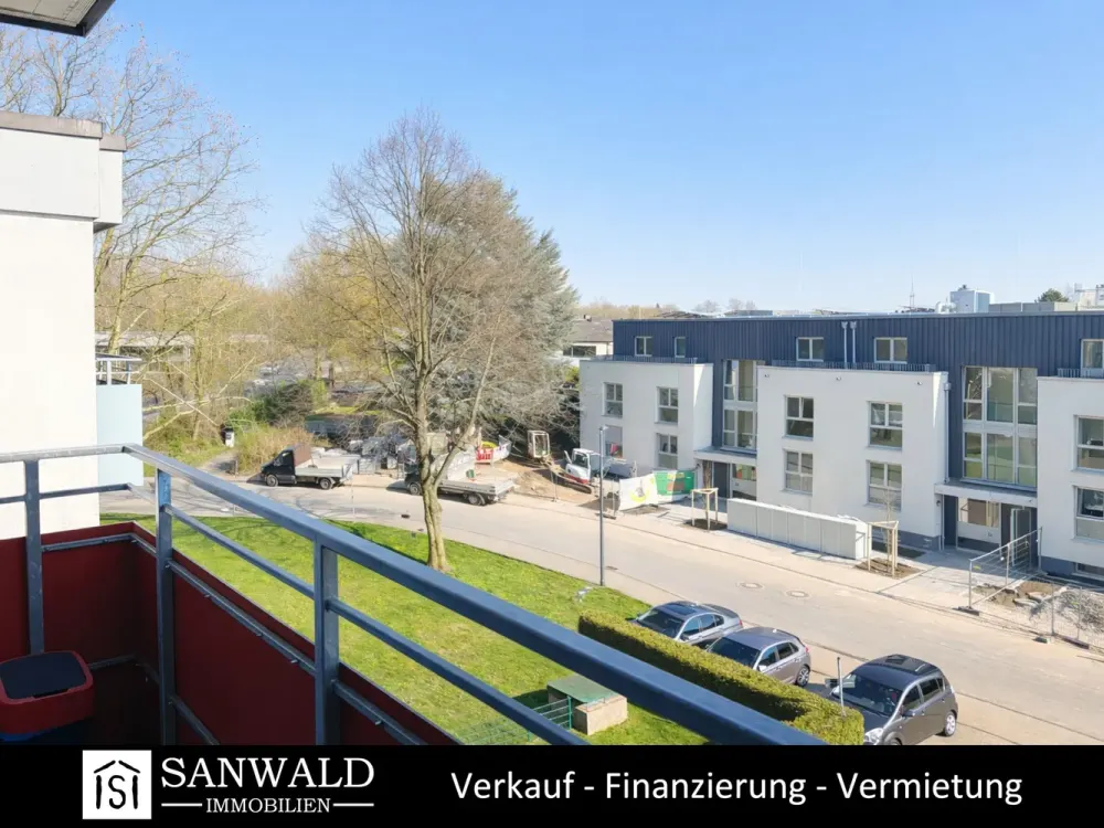 Wunderschöne 2,5-Zimmer-Wohnung mit Balkon