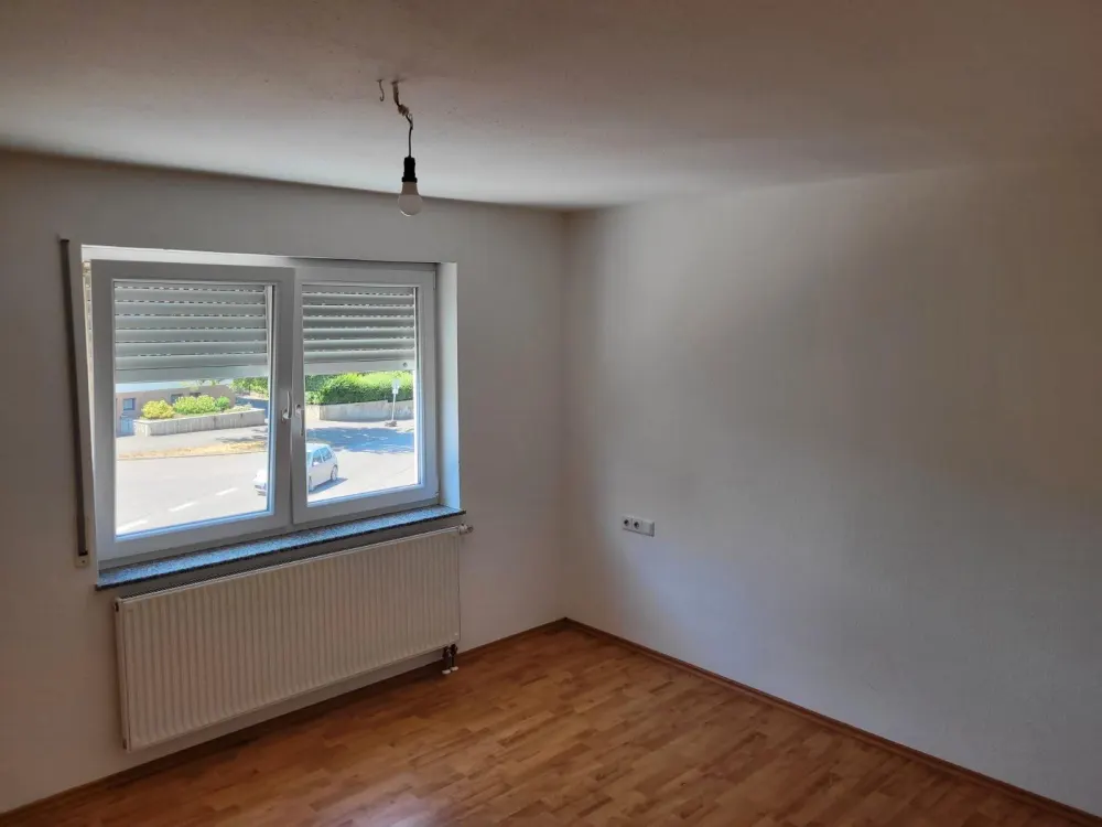 schöne 2,5 Zimmerwohnung in Bissingen