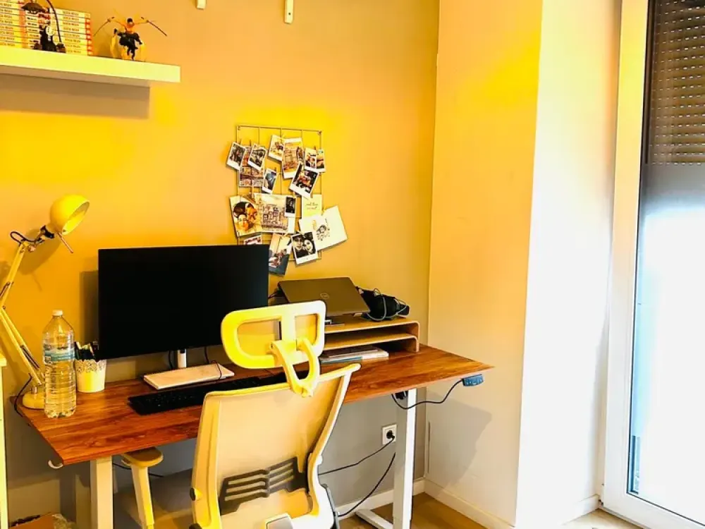 Charming 3-Room Apartment with Terrace