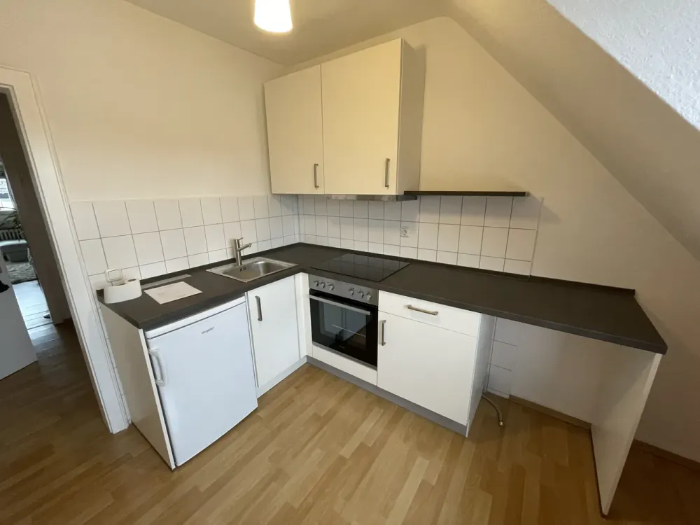 Gemütliche 1-Zimmer-Dachgeschosswohnung in Neu-Ehrenfeld
