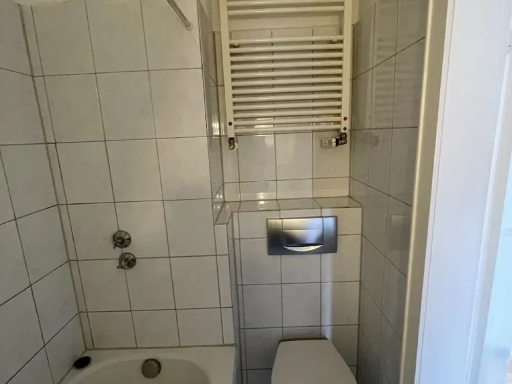 Gemütliche 1-Zimmer-Dachgeschosswohnung in Neu-Ehrenfeld