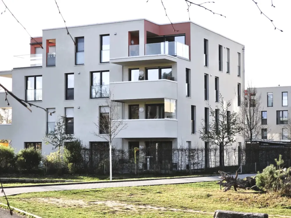2-Zimmer-Penthouse-Wohnung mit Einbauküche und Dachterrasse in Nürnberg-Langwasser NO