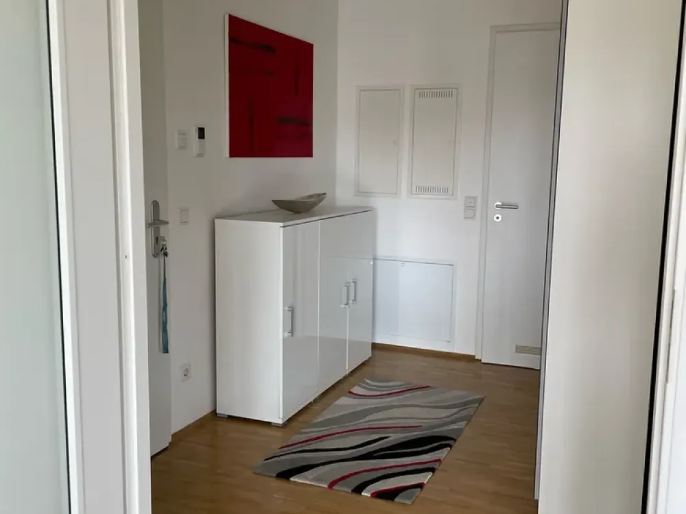 2-Zimmer-Penthouse-Wohnung mit Einbauküche und Dachterrasse in Nürnberg-Langwasser NO