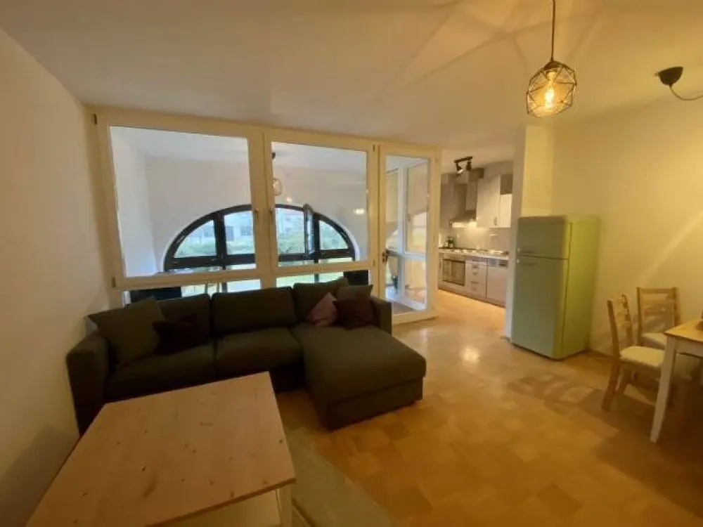 Vollmöbliertes Apartment in Köln inkl. Tiefgaragenplatz