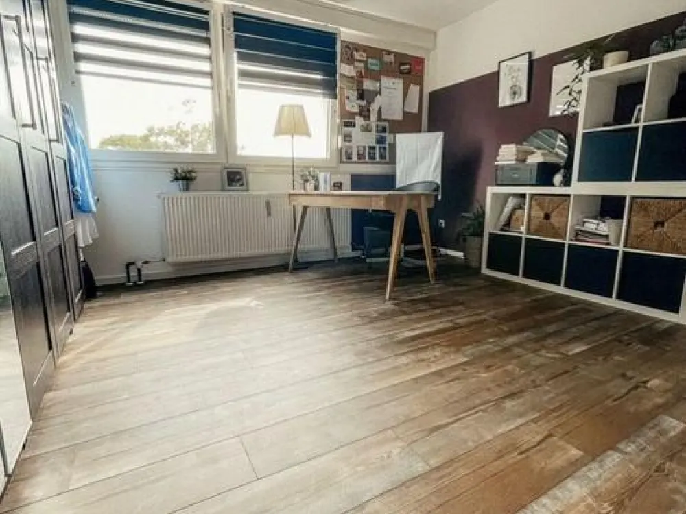 Helle 3 Zi-Wohnung mit Balkon in Zons