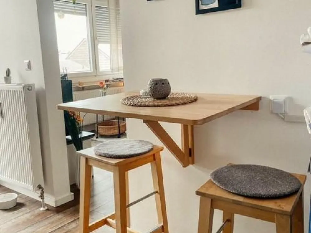 Helle 3 Zi-Wohnung mit Balkon in Zons