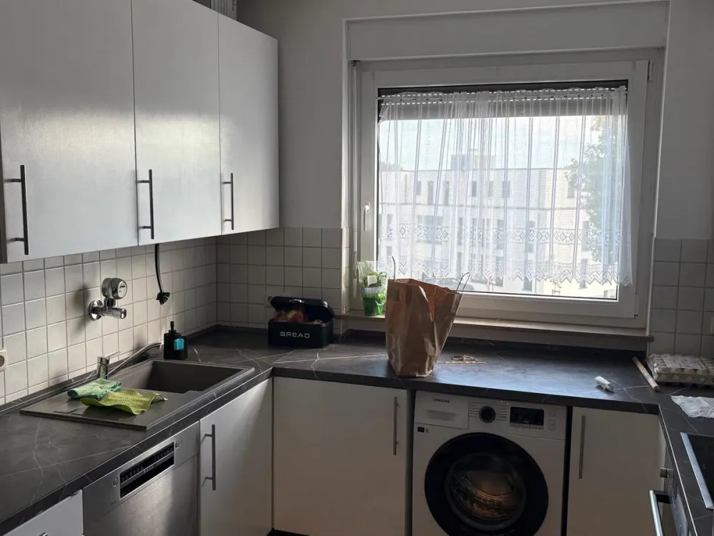Fantastische 6 Zimmer Wohnung mit Balkon