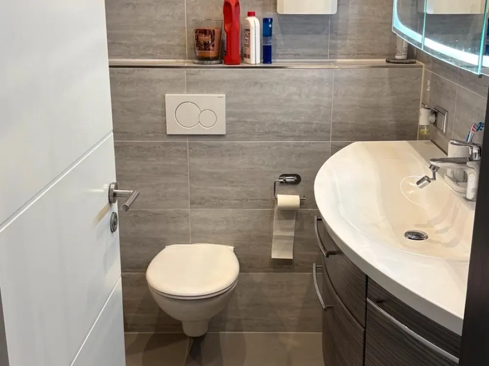 Fantastische 6 Zimmer Wohnung mit Balkon