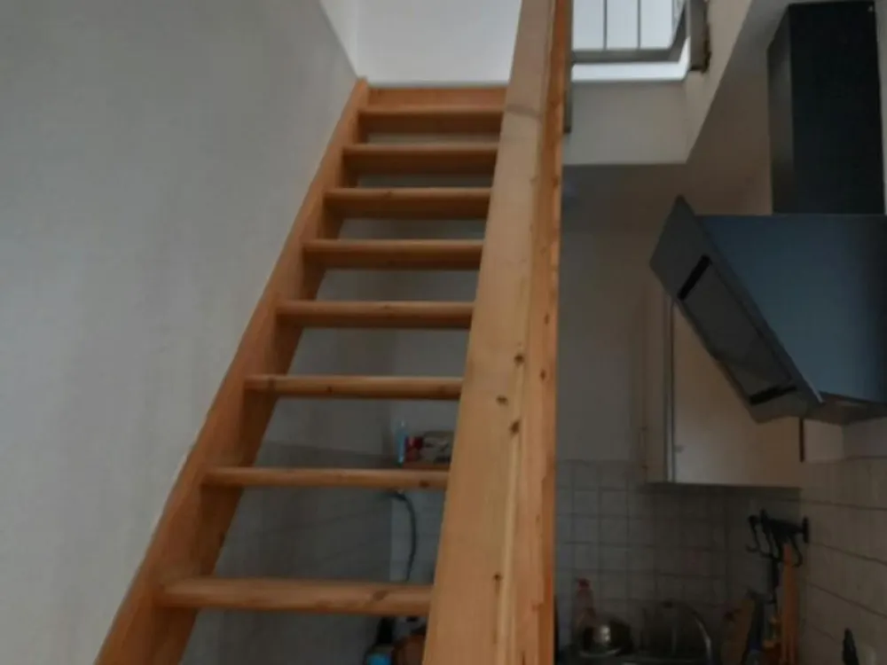 Dachgeschosswohnung über 2 Etagen in Düsseldorf nähe Stadtmitte zu vermieten
