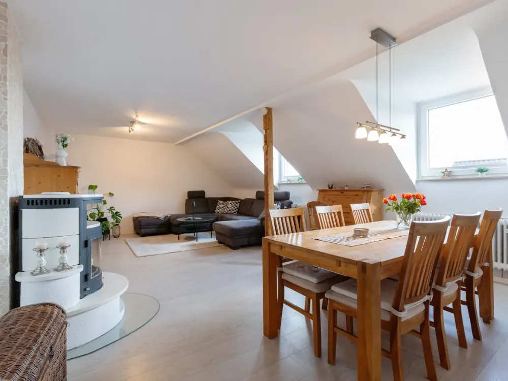 Geräumige 4-Zimmer Maisonettewohnung in Krefeld-Oppum