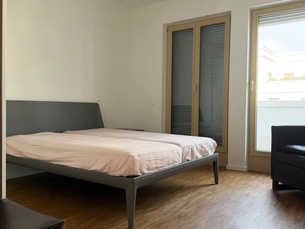 Luxuriöse 3-Zimmer-Wohnung im 3. OG mit Balkon im Europaviertel