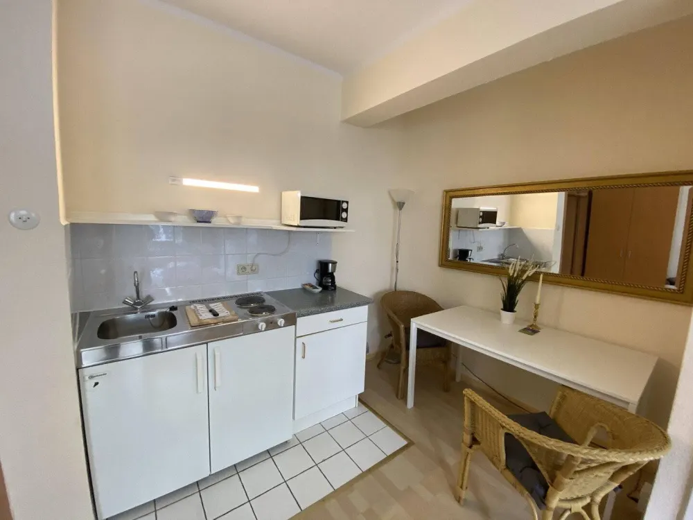 Schicke Single Wohnung (möbliert) nähe Japanviertel