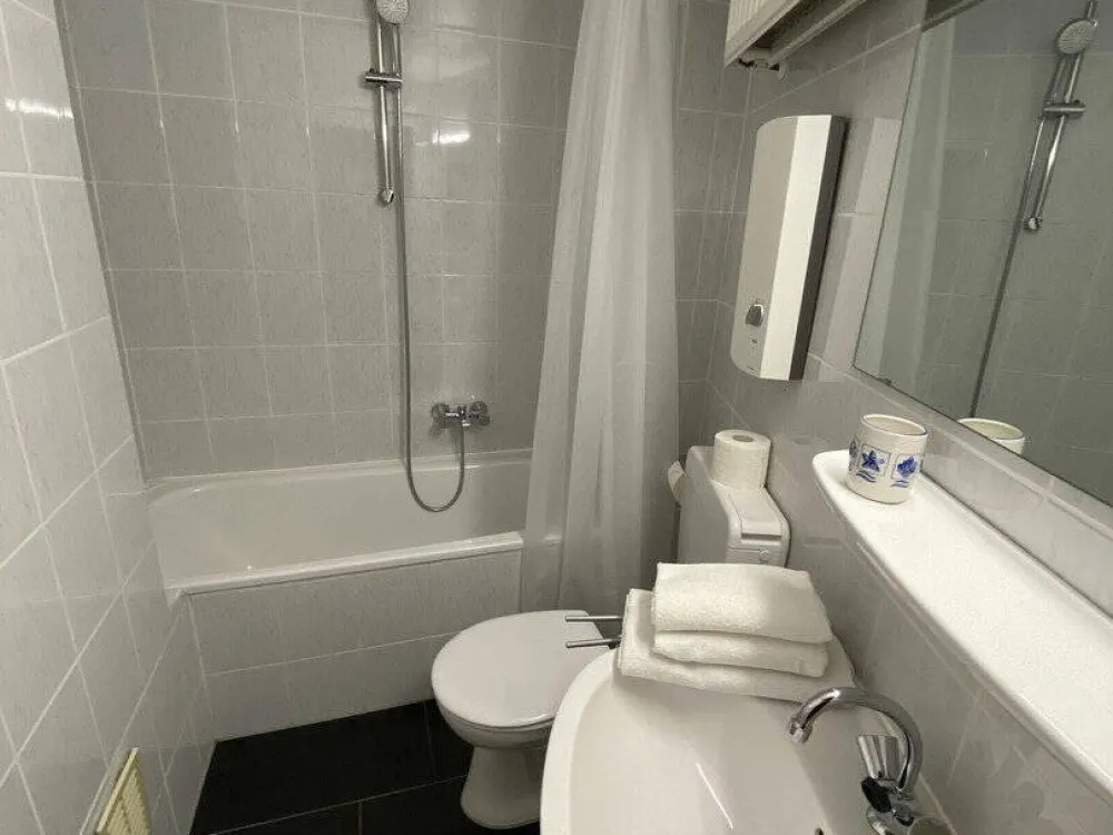 Schicke Single Wohnung (möbliert) nähe Japanviertel