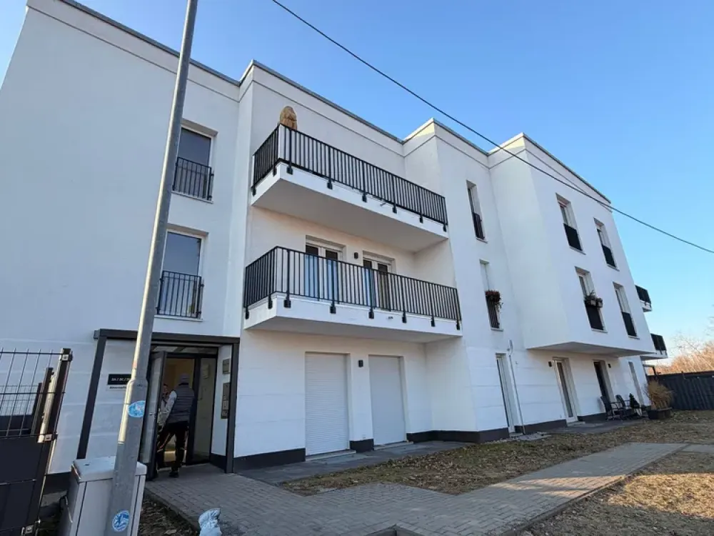 Großzügige 4-Zimmer-Wohnung mit 2 Bädern und sonniger Terrasse
