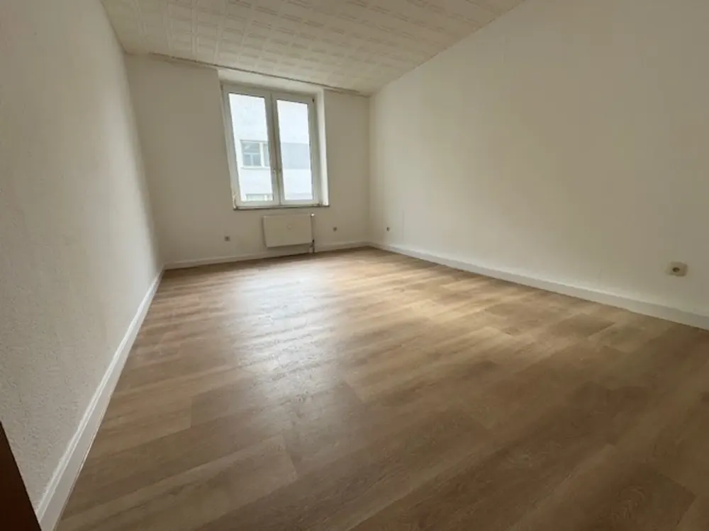 Einziehen und wohlfühlen, attraktive 2-Zimmer-Wohnung mit Balkon