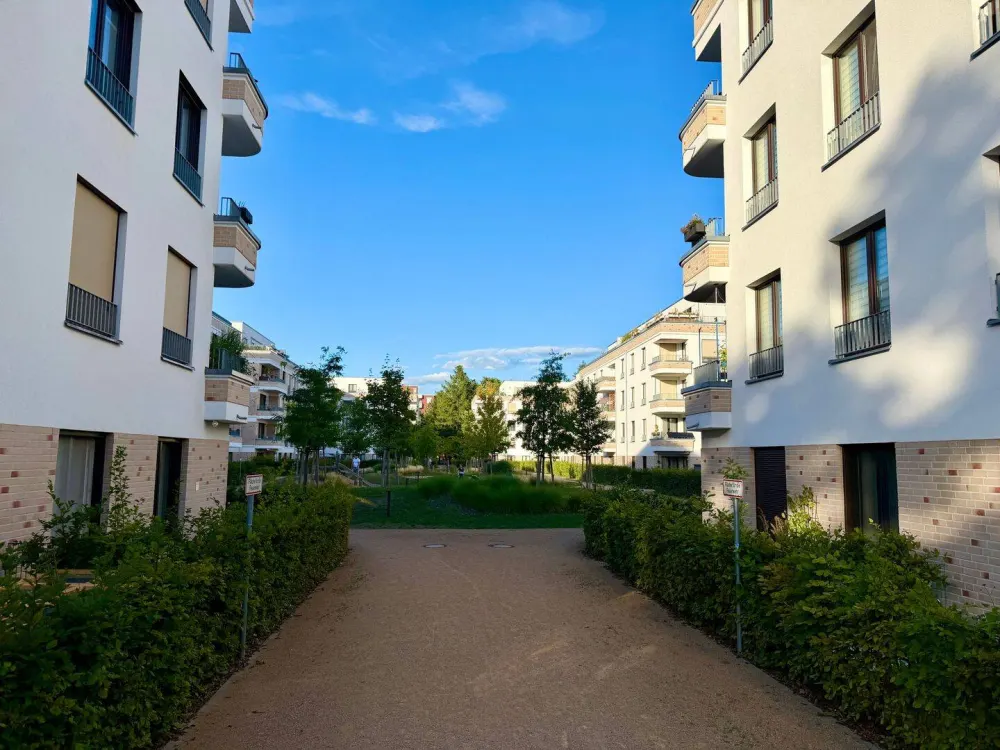 Attraktive 2-Zimmer-Gartenwohnung mit Terrasse in grüner Lage