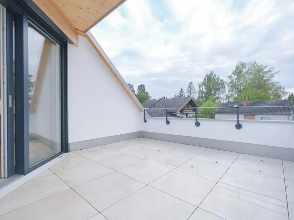 Erstbezug Dachterrasse Einbauküche Top Lage