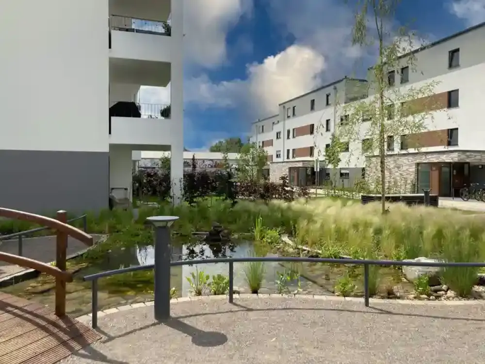 Modern 3-Zimmer-Wohnung mit Balkon in Düsseldorf-Rath