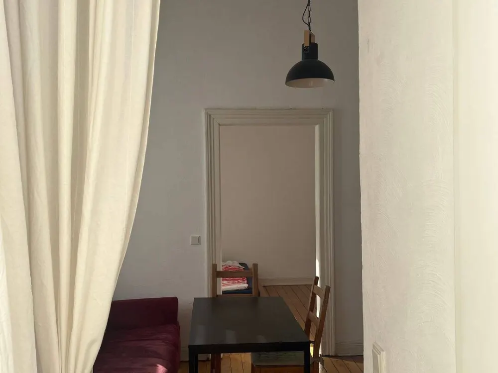 Old Building Studio Apartment Mainzer Straße