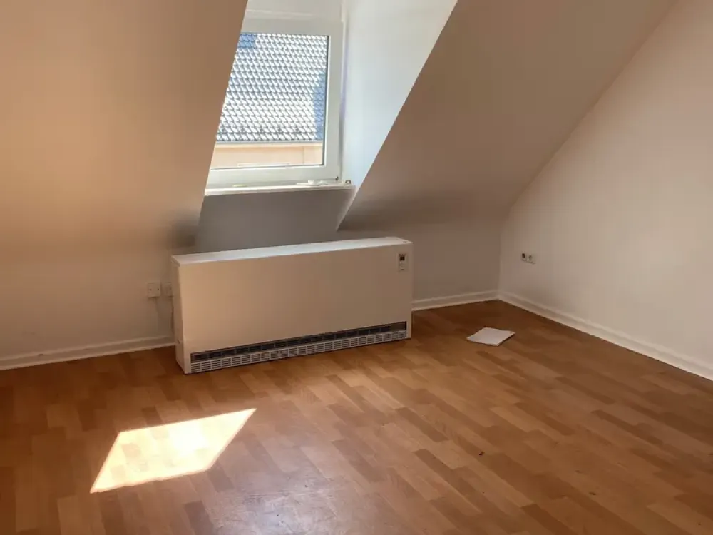 "schöne kleine Wohnung in der Hagener City zu vermieten"