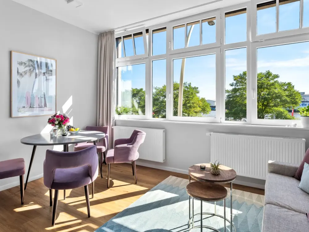 Hochwertig möbliertes Apartment mit Elbblick!