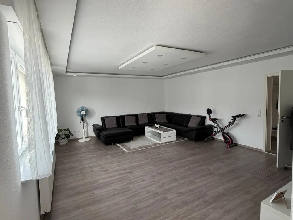 Großzügige 4,5-Zimmer-Wohnung in Gerlingen, 110 m²