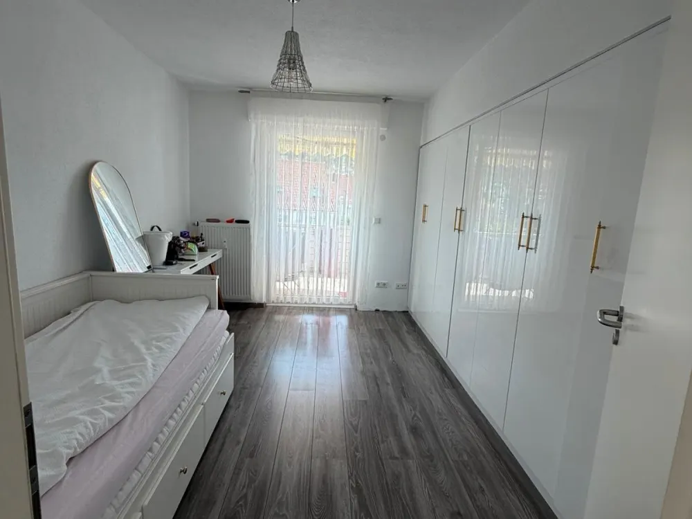 Großzügige 4,5-Zimmer-Wohnung in Gerlingen, 110 m²