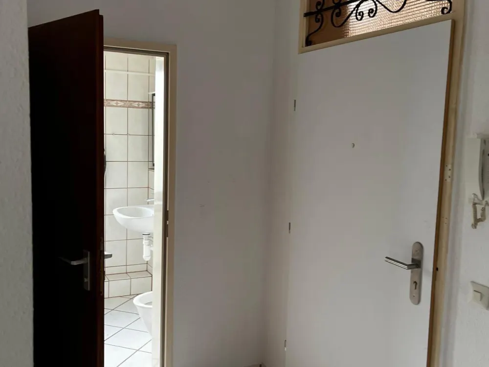 WG-geeignete 4-Zimmer-Wohnung, Saarbrücken-Eschberg mit Balkon