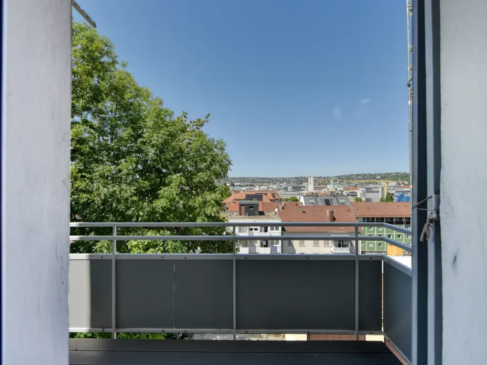 +++ Bestlage - Blick auf Stuttgart - City zu Fuß - Erstbezug - inkl. Kfz-Stellplatz & neuer EBK +++