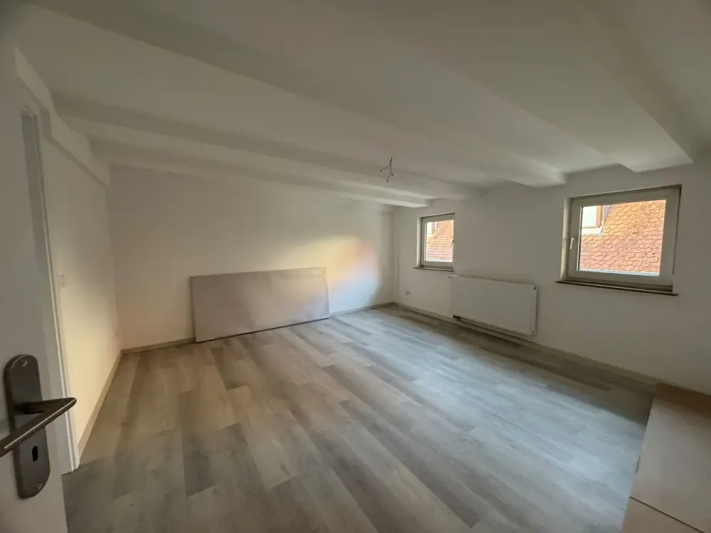 Stilvolle 4,5 Zimmer Maisonette-Wohnung in der Stadtmitte, Erstbezug nach Kernsanierung