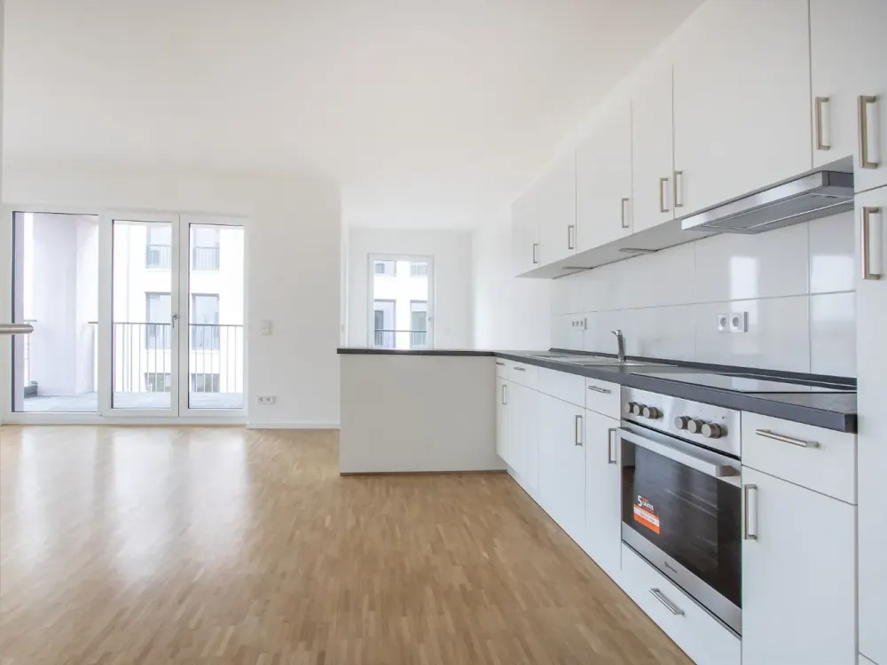 Lichtdurchflutete 2-Zimmer-Wohnung mit Balkon in Dresden, An der Elbaue