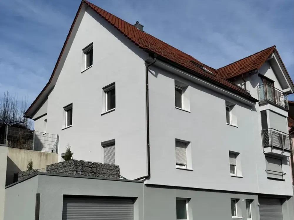 فرصة ذهبية: شقة جميلة مشرقة بمساحة 2.5 غرفة في Königsbach-Stein
