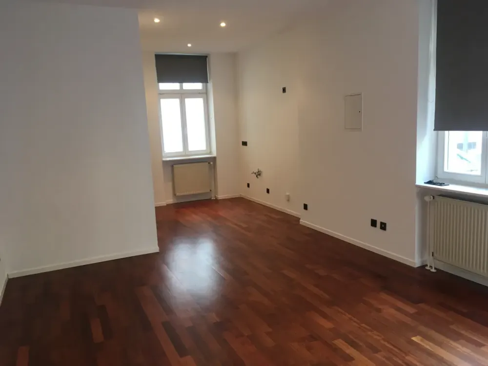 Living with Character: 2-Room Apartment in Bockenheim