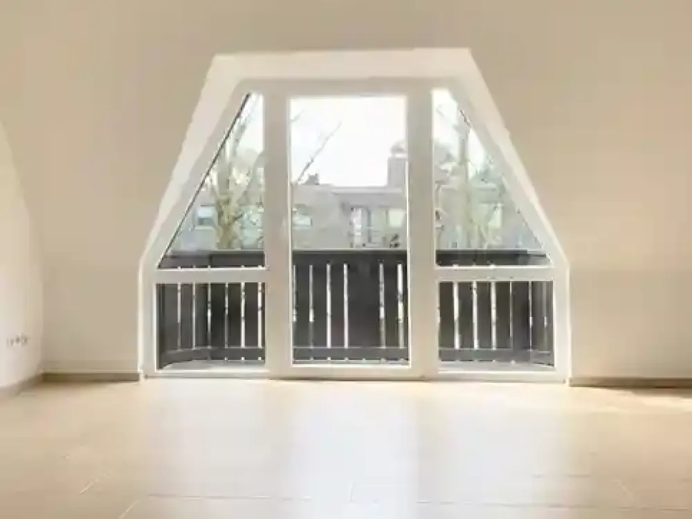 Exklusive 2,5 Zimmer-Wohnung "Wohnen am Schlosspark Nymphenburg"