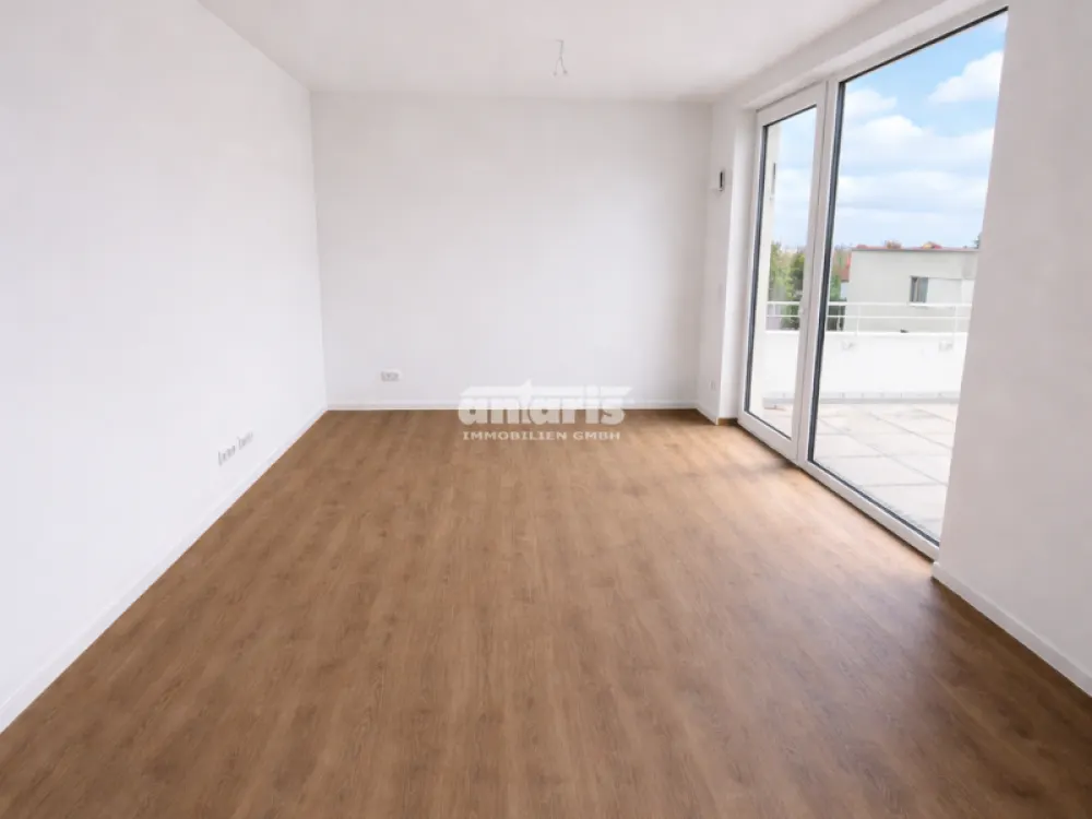 antaris Immobilien GmbH **Besonderes Wohnen, 3-Raum-Wohnung mit Terrasse und Balkon**