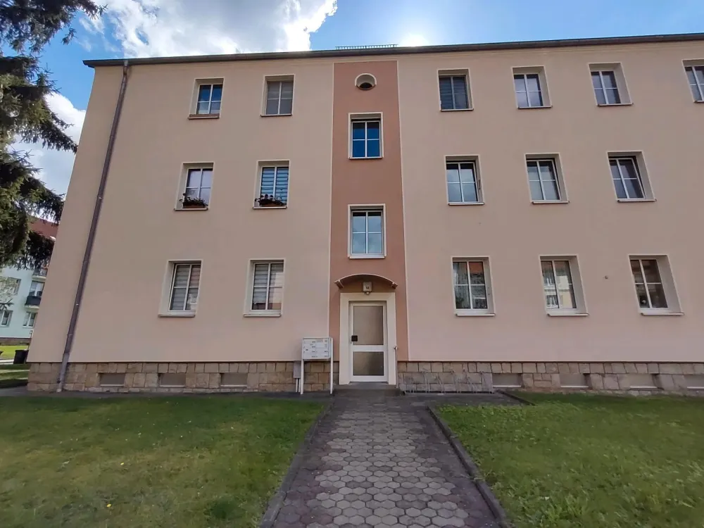 3-Raumwohnung mit Balkon in Pirna provisionsfrei zu vermieten