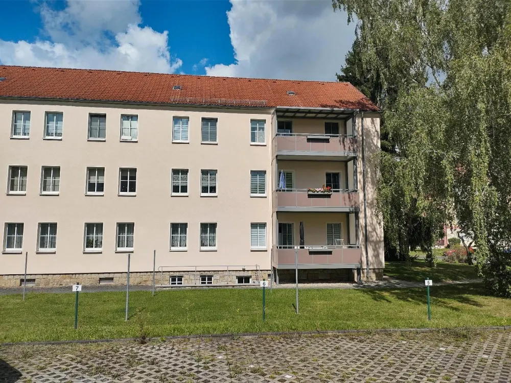 3-Raumwohnung mit Balkon in Pirna provisionsfrei zu vermieten