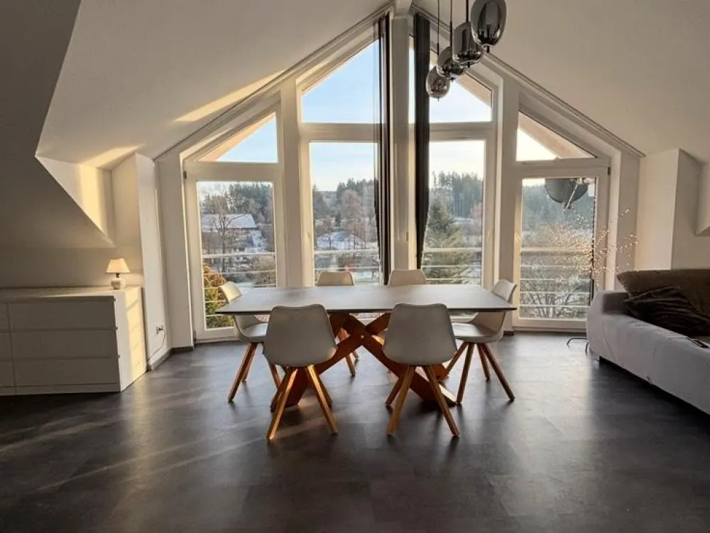 2 Zimmer Wohnung mit Dachterasse