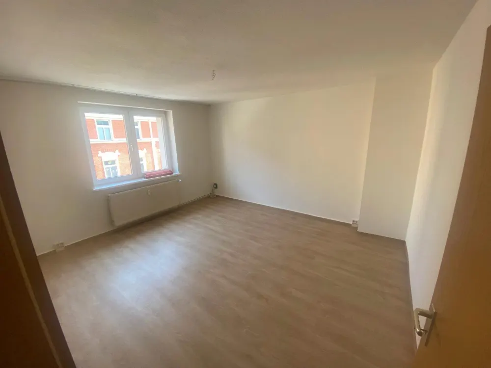 2-Raum-Whg. m. Außenstellplatz - 12 Bahn-Min. zum Leipziger Markt