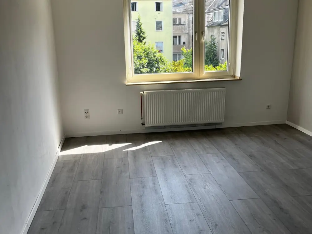 3 Zimmer Wohnung in der Industriestr. Düsseldorf Oberbilk