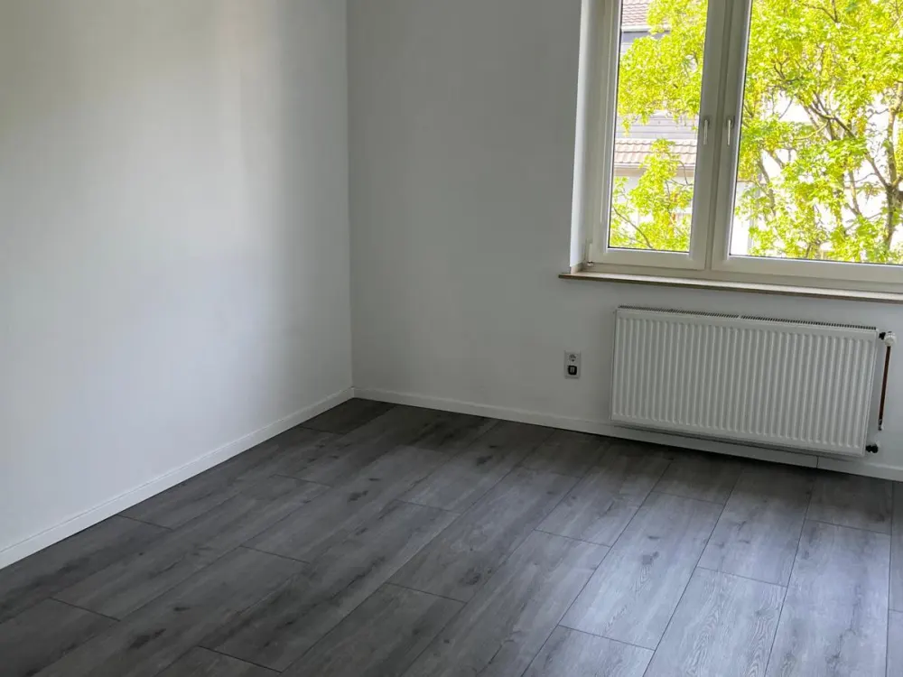 3 Zimmer Wohnung in der Industriestr. Düsseldorf Oberbilk