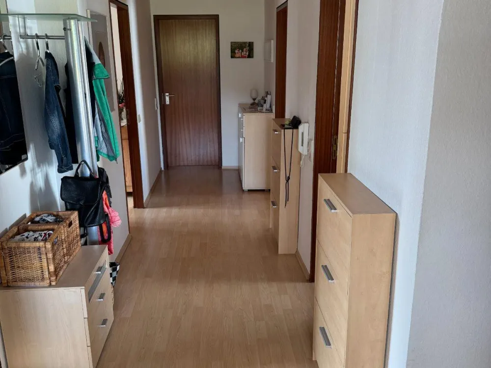 Sonnige 4,5 Zimmer-Wohnung mit herrlichem Blick ins Grüne (1.OG)
